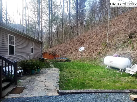 722 Rhymer Branch Rd, Deep Gap, NC 28618 photo 27