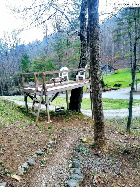 722 Rhymer Branch Rd, Deep Gap, NC 28618 photo 6
