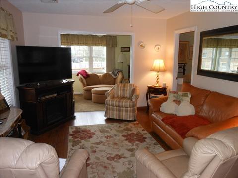 17 Elderberry Loop, Newland, NC 28657 photo 11