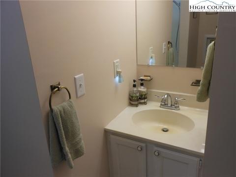 17 Elderberry Loop, Newland, NC 28657 photo 21