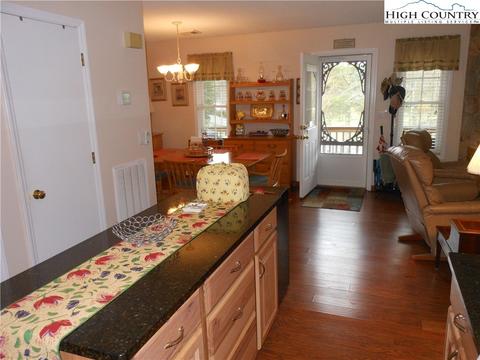 17 Elderberry Loop, Newland, NC 28657 photo 8