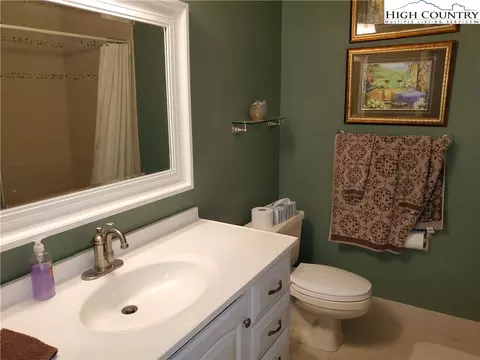 570 Pineview Dr, Boone, NC 28607 photo 12