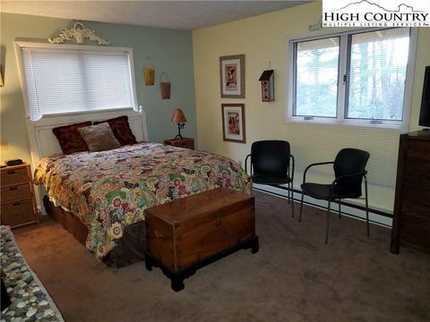 570 Pineview Dr, Boone, NC 28607 photo 11
