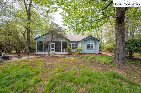 194 Troon Ave, Glade Valley, NC 28627 photo 6