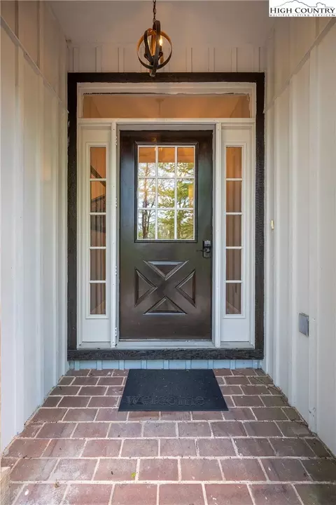 194 Troon Ave, Glade Valley, NC 28627 photo 14