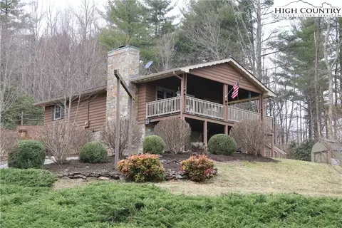660 Rustic Rd, West Jefferson, NC 28694 photo 1