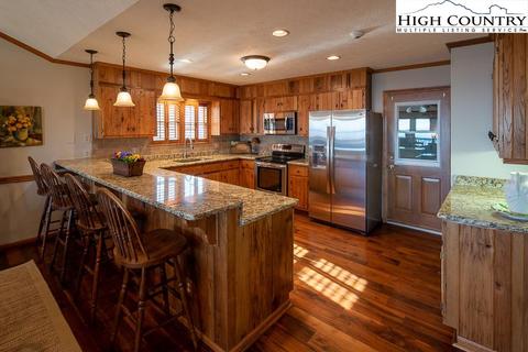 451 High Peak Dr, Boone, NC 28607 photo 10
