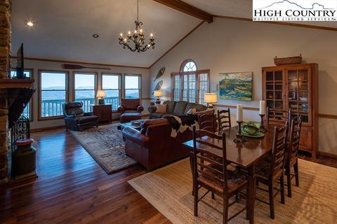 451 High Peak Dr, Boone, NC 28607 photo 2