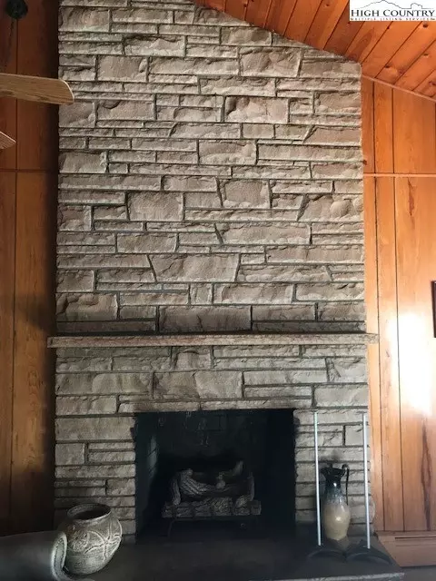5863 Castle Ford Rd, Todd, NC 28684 photo 7