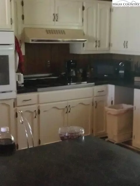 5863 Castle Ford Rd, Todd, NC 28684 photo 5