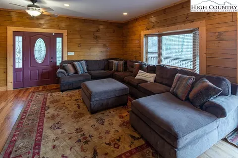429 Heritage Dr, Boone, NC 28607 photo 4
