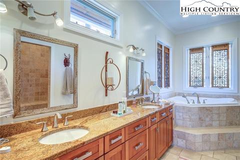 799 Forestridge Dr, Boone, NC 28607 photo 30