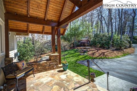 799 Forestridge Dr, Boone, NC 28607 photo 5