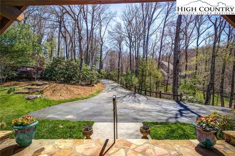799 Forestridge Dr, Boone, NC 28607 photo 8