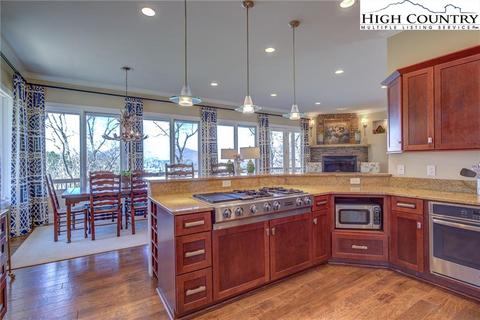 799 Forestridge Dr, Boone, NC 28607 photo 24