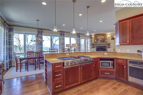 799 Forestridge Dr, Boone, NC 28607 photo 24