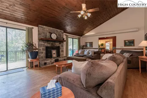 171 Trout Lake Rd, Deep Gap, NC 28618 photo 9