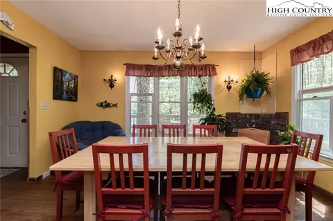 171 Trout Lake Rd, Deep Gap, NC 28618 photo 12