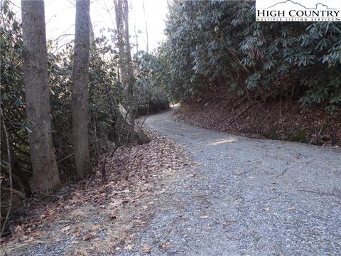 75 River Pointe Ln, Sparta, NC 28675 photo 39