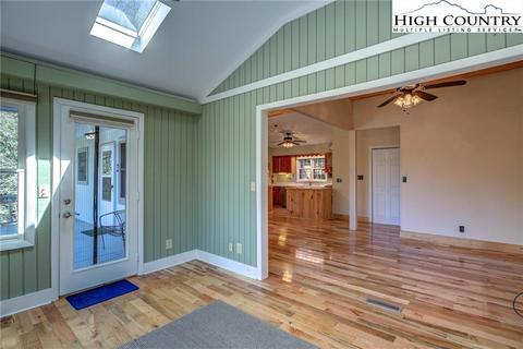 585 Tarleton Cir, Boone, NC 28607 photo 13