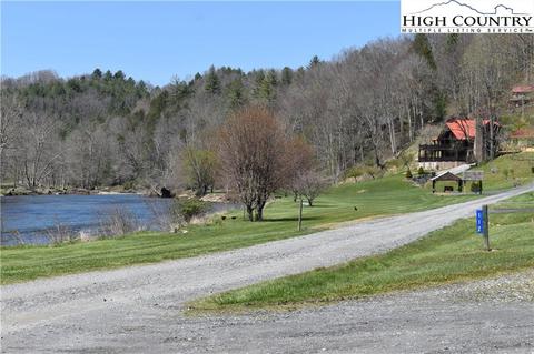 502 Hidden Mountain Ln, Crumpler, NC 28617 photo 37