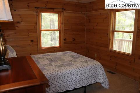 323 High Knolls Ln, Deep Gap, NC 28618 photo 17