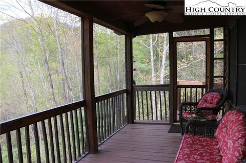 323 High Knolls Ln, Deep Gap, NC 28618 photo 23