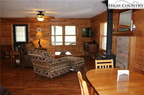 323 High Knolls Ln, Deep Gap, NC 28618 photo 7