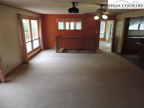 175 Thunder Ln, Boone, NC 28607 photo 4