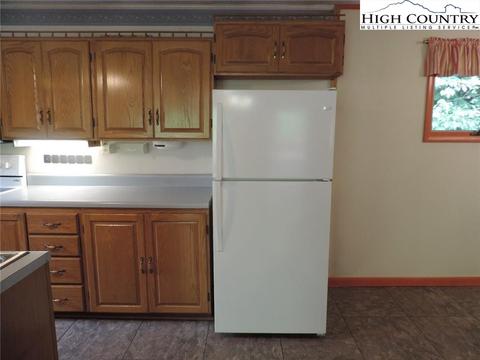 175 Thunder Ln, Boone, NC 28607 photo 9