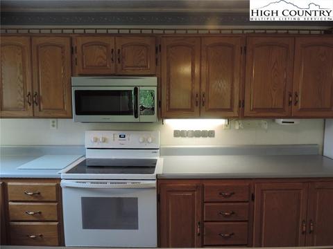 175 Thunder Ln, Boone, NC 28607 photo 8