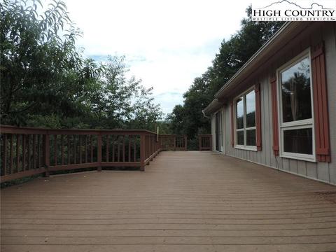 175 Thunder Ln, Boone, NC 28607 photo 2