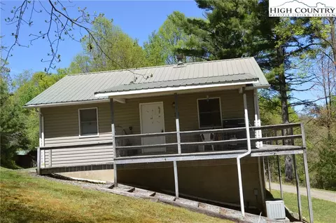 496 Folger Rd, Sparta, NC 28675 photo 7