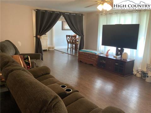 570 Jerd Branch Rd, Lansing, NC 28643 photo 8