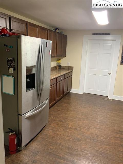570 Jerd Branch Rd, Lansing, NC 28643 photo 12