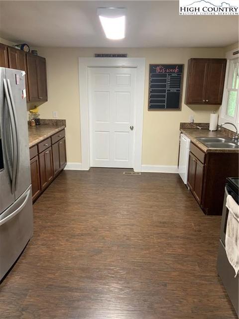 570 Jerd Branch Rd, Lansing, NC 28643 photo 11