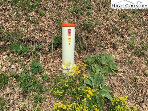 570 Jerd Branch Rd, Lansing, NC 28643 photo 5