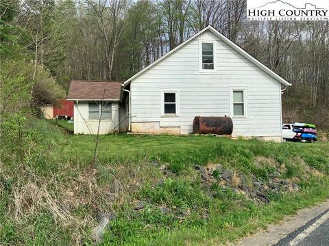 570 Jerd Branch Rd, Lansing, NC 28643 photo 3