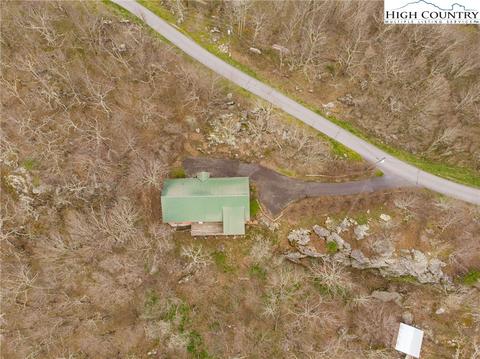 146 Four Diamond Dr, Seven Devils, NC 28604 photo 23
