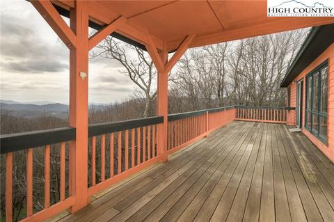 146 Four Diamond Dr, Seven Devils, NC 28604 photo 18