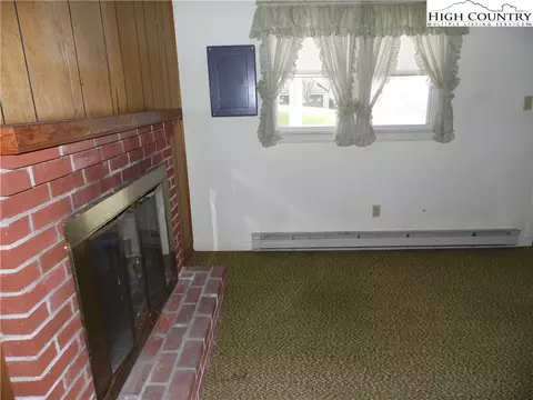 219 Cherry St, Sparta, NC 28675 photo 2