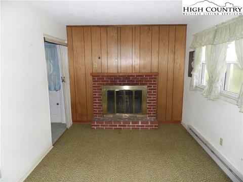 219 Cherry St, Sparta, NC 28675 photo 20