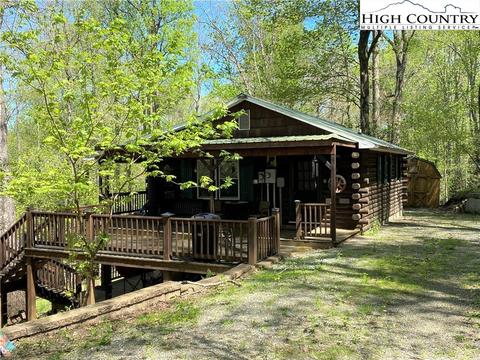 189 Clover Cir, Sparta, NC 28675 photo 1