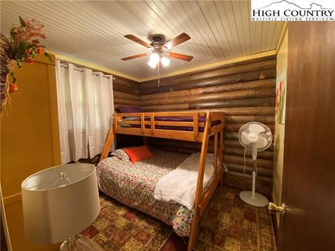189 Clover Cir, Sparta, NC 28675 photo 6