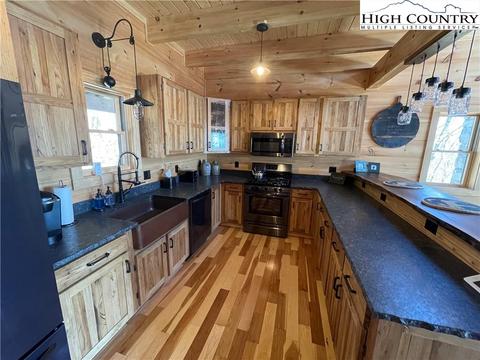 149 Eagle Roost Rd, Boone, NC 28607 photo 11