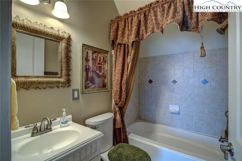 133 Swiss Ln, Seven Devils, NC 28604 photo 33