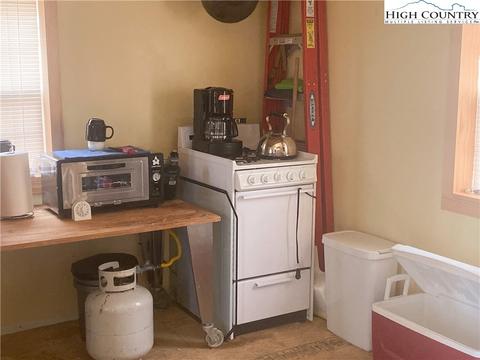 855 Mountain High Rd, Sparta, NC 28675 photo 15