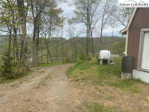 855 Mountain High Rd, Sparta, NC 28675 photo 14