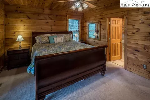 800 Alpine Dr, Seven Devils, NC 28604 photo 10