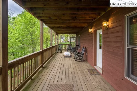 800 Alpine Dr, Seven Devils, NC 28604 photo 24